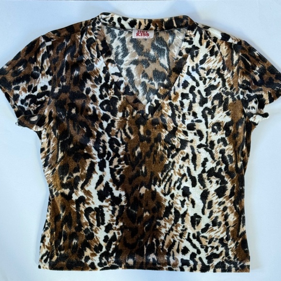 HOT KISS Top Velvet Leopard V Neck Short Sleeve - Picture 1 of 7